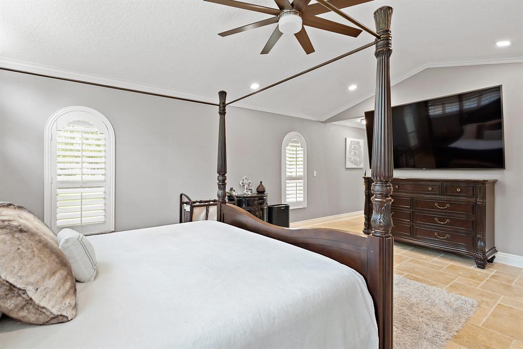 Palm Beach Country Estates - Residential