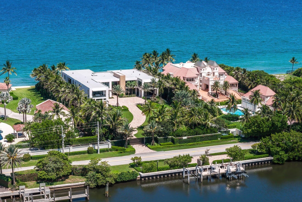 Photo of 1260 S Ocean Boulevard, Manalapan, FL 33462 (MLS # B26092069)