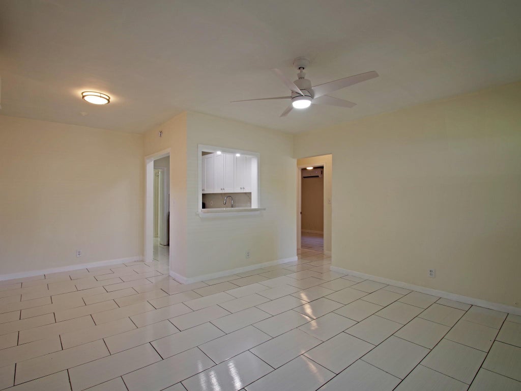 Photo of 1026 NW 7TH Avenue, Fort Lauderdale, FL 33311 (MLS # B26076008)
