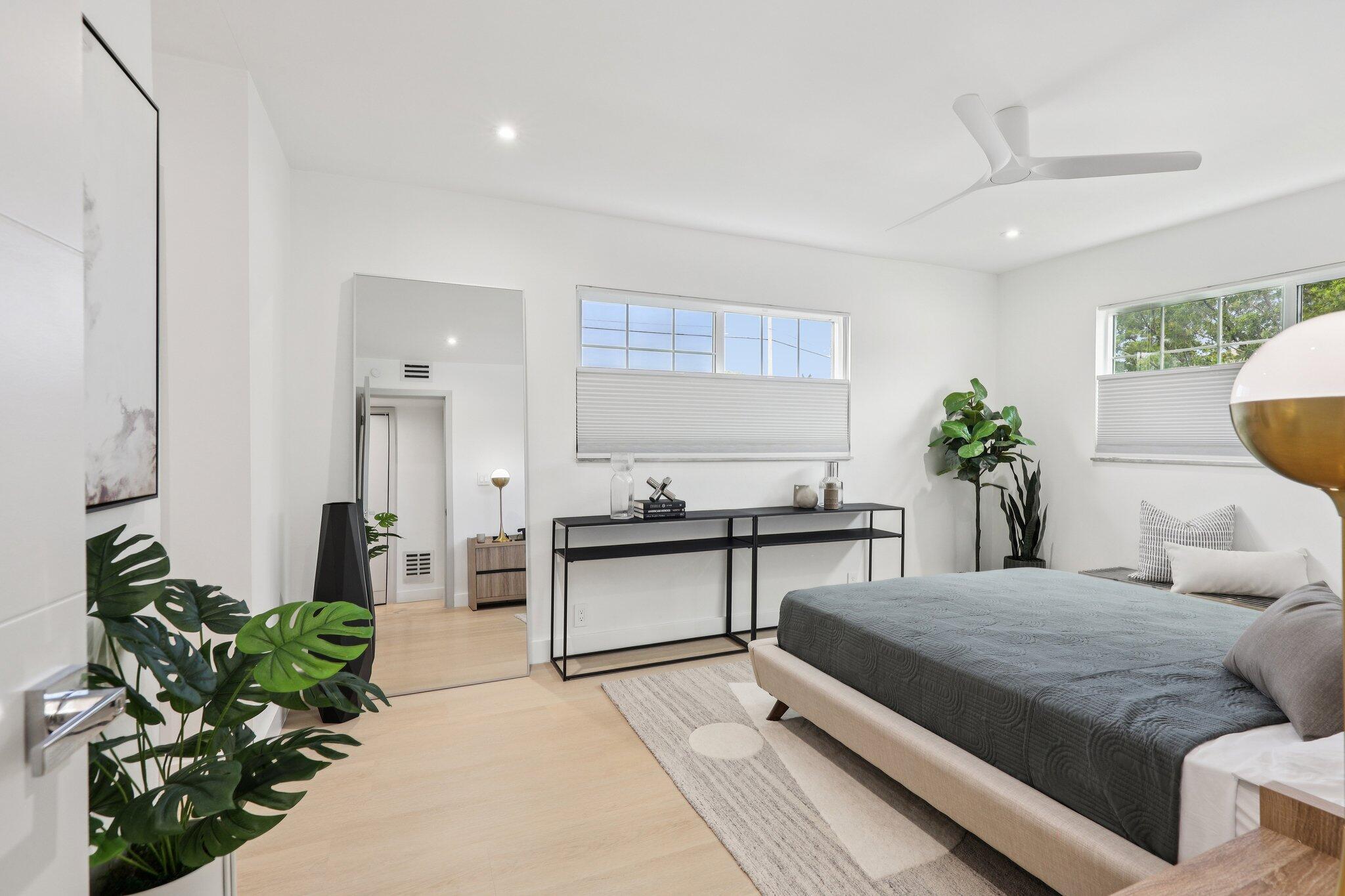 RIVER MANOR CONDO - Residential