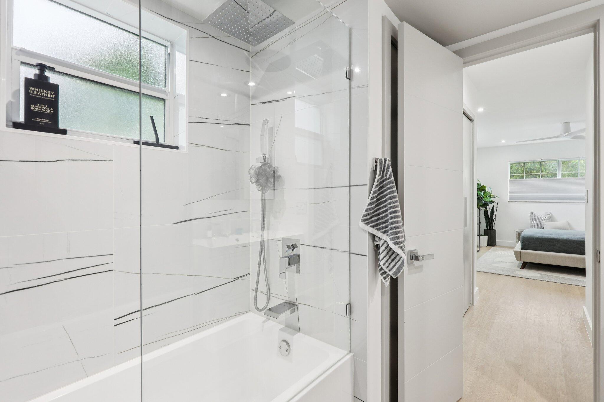 RIVER MANOR CONDO - Residential