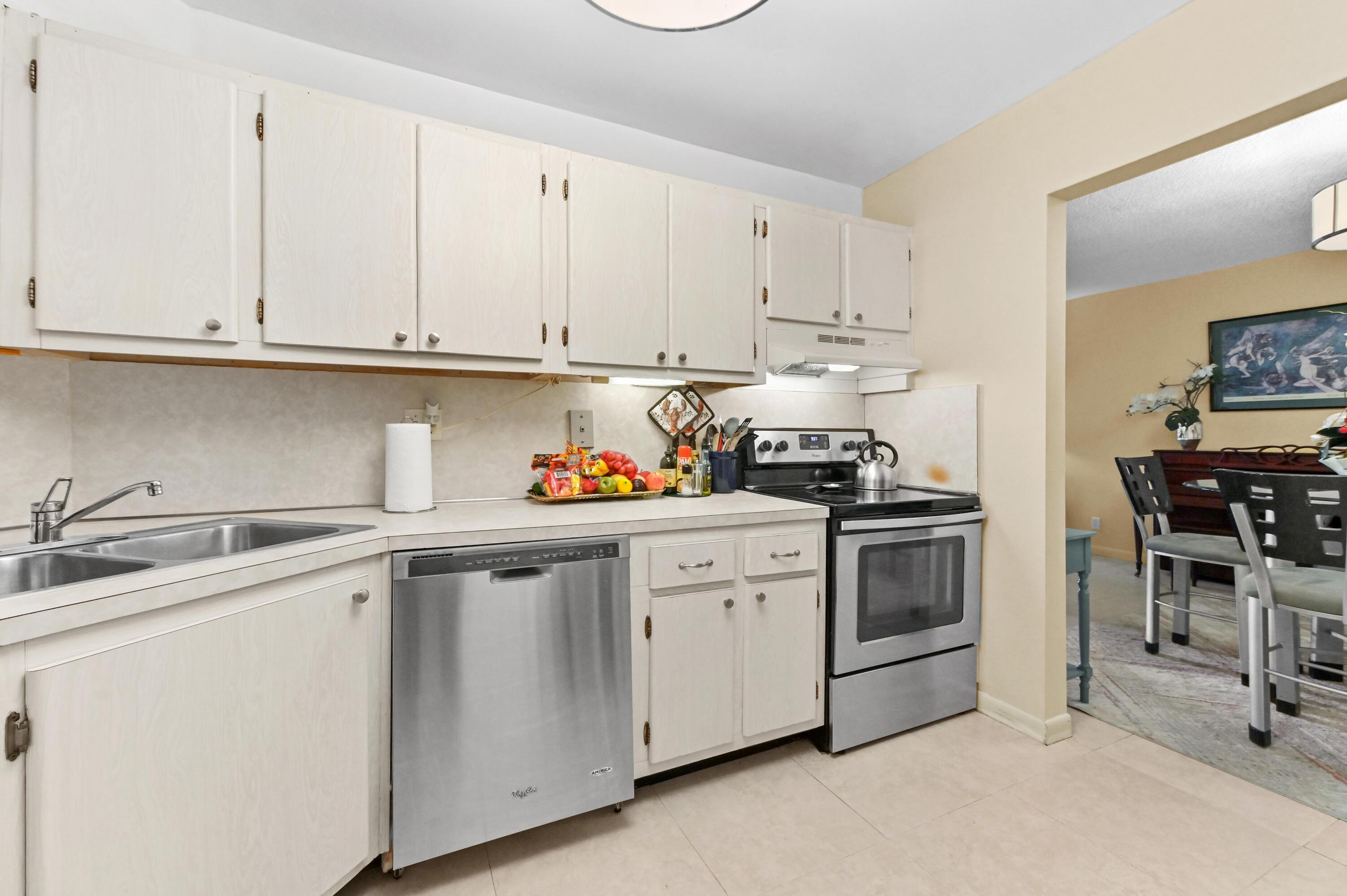 Manor Grove Village - Residential