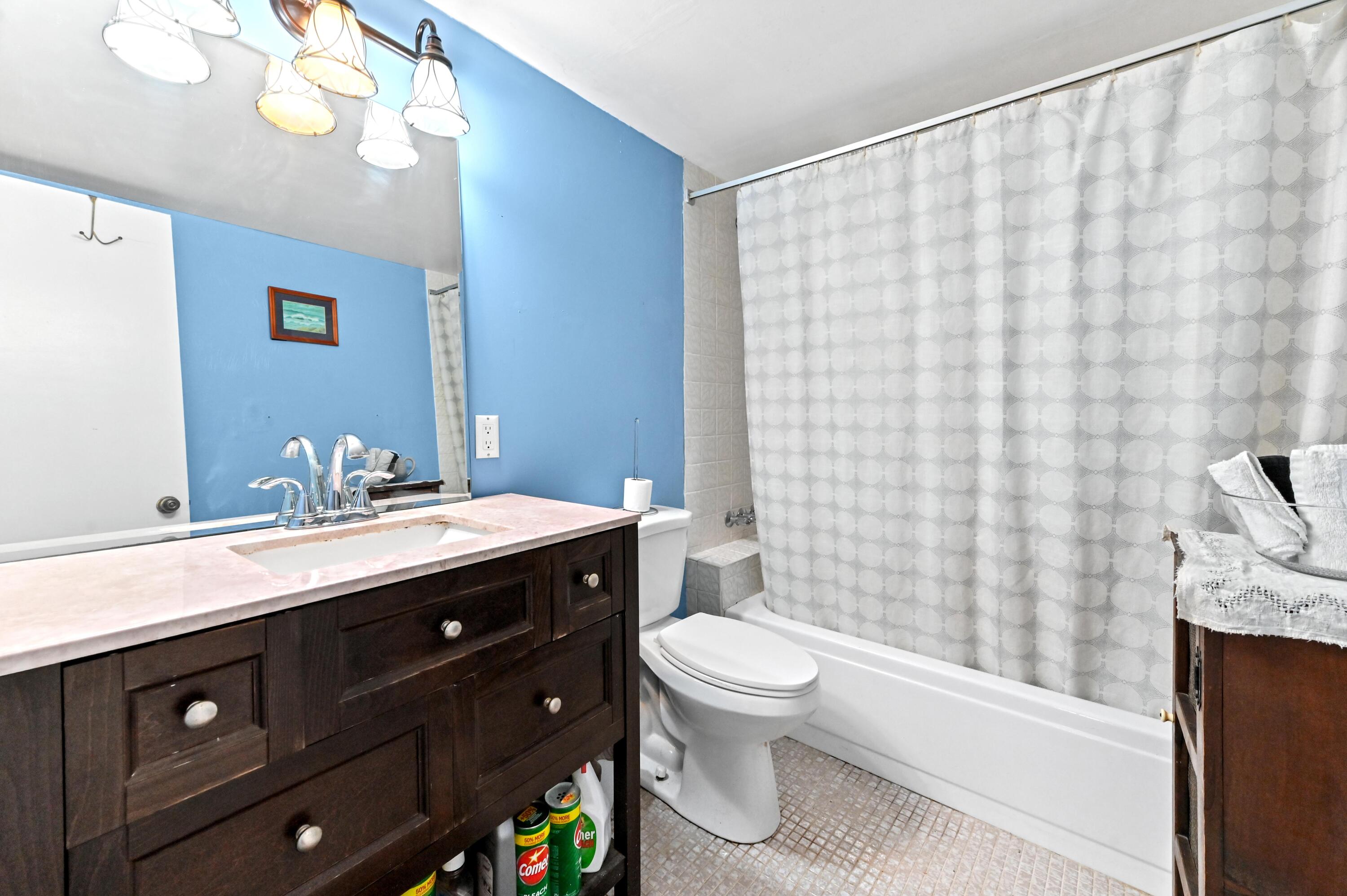 Manor Grove Village Condominiums - Residential