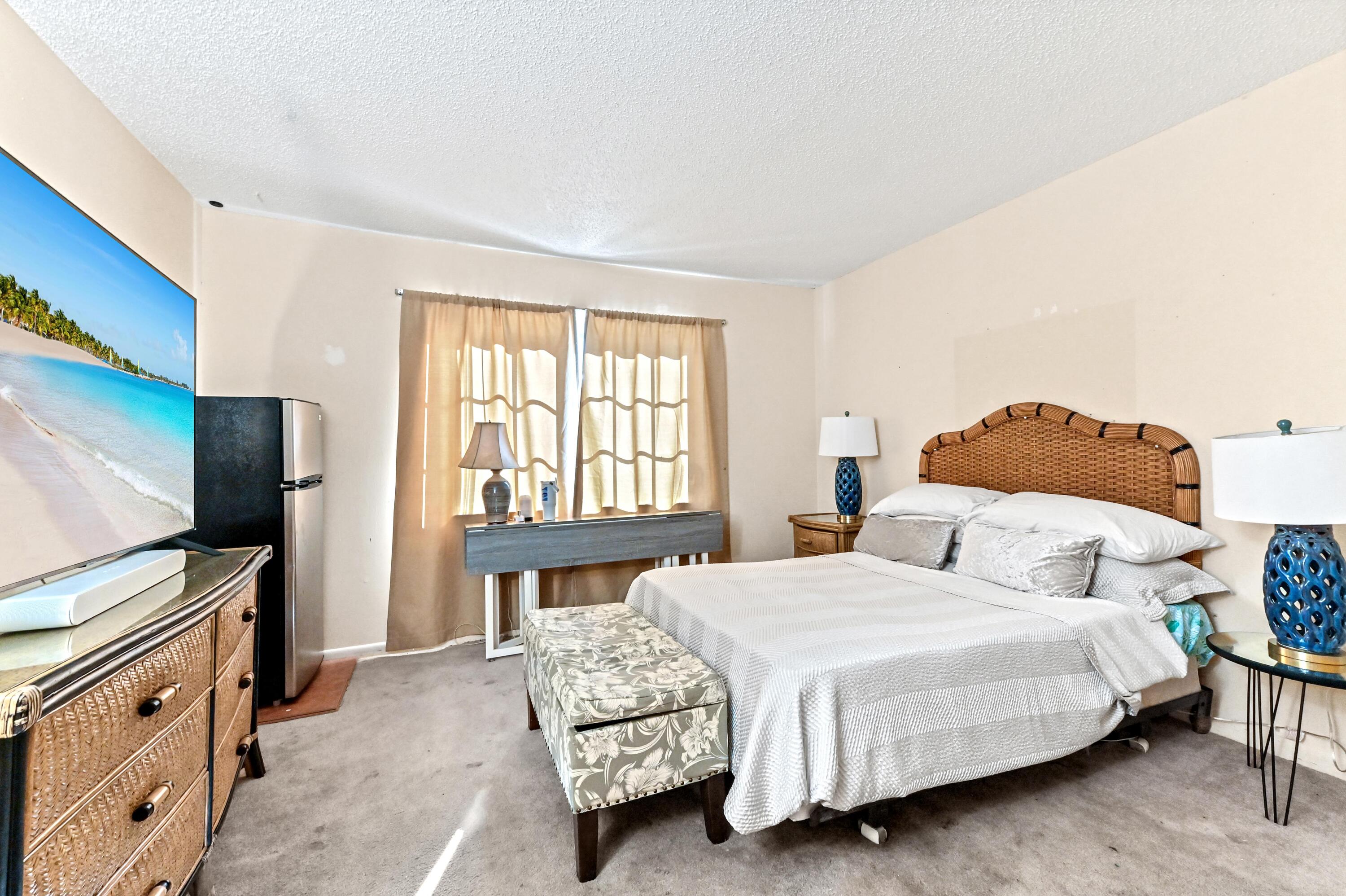 Manor Grove Village Condominiums - Residential