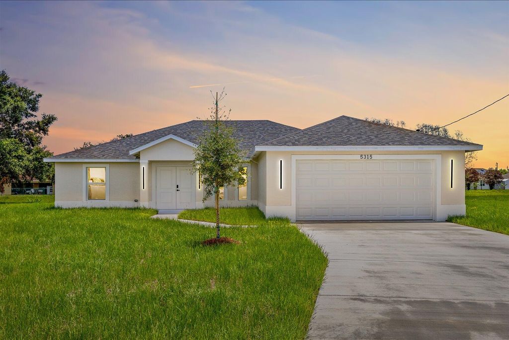 Photo of 5315 NW Nail Court, Port Saint Lucie, FL 34986 (MLS # B26038234)