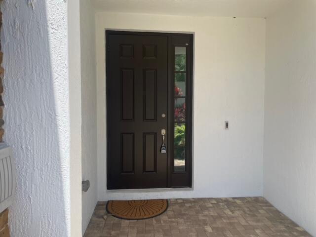 TREVI ISLE - Residential Lease