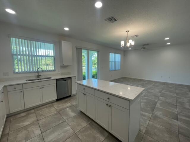 TREVI ISLE - Residential Lease