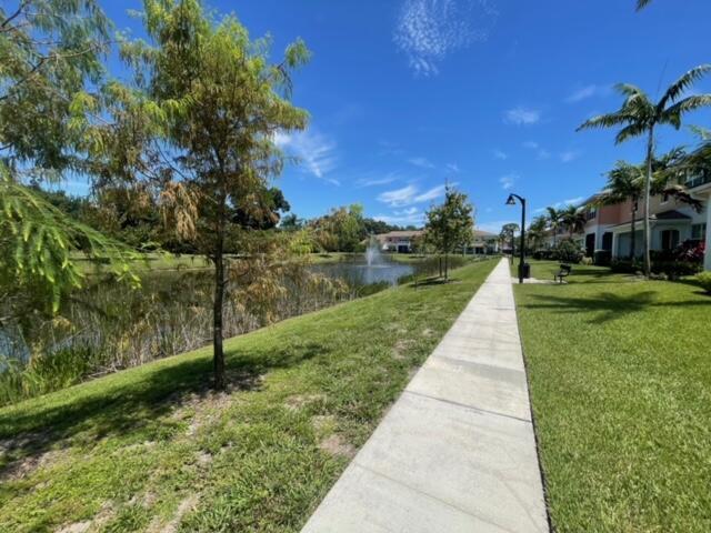 TREVI ISLE - Residential Lease