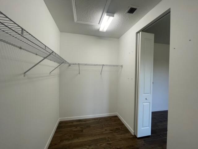 TREVI ISLE - Residential Lease