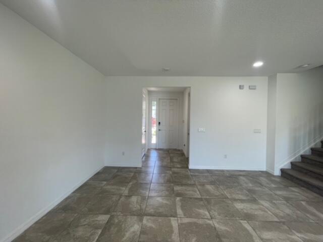 TREVI ISLE - Residential Lease