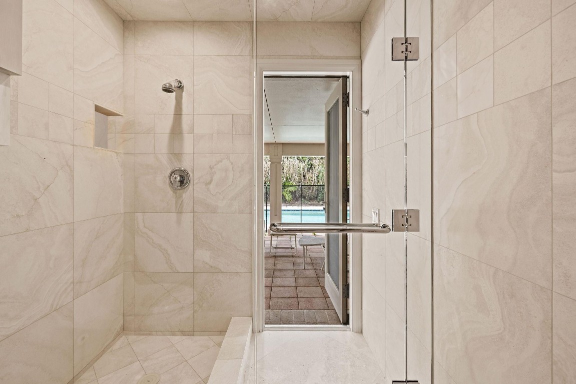 Emerald Hills Sec 3 83-27 - Residential