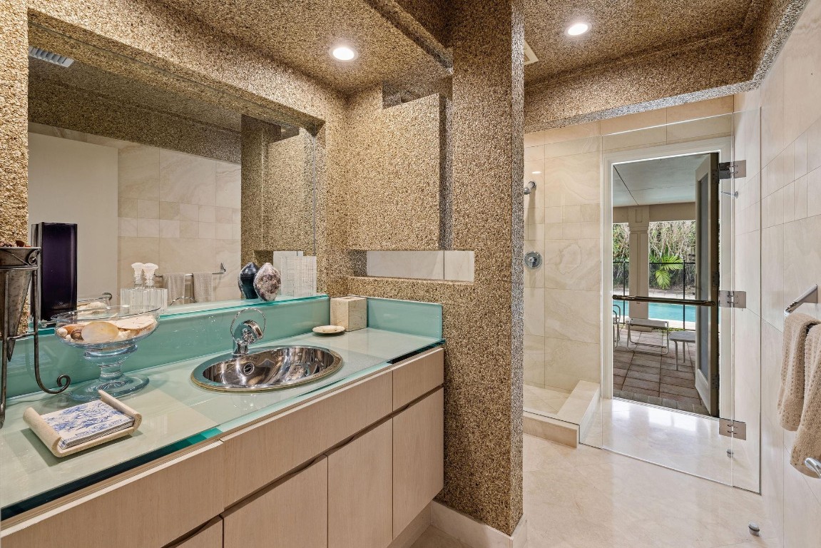 Emerald Hills Sec 3 83-27 - Residential