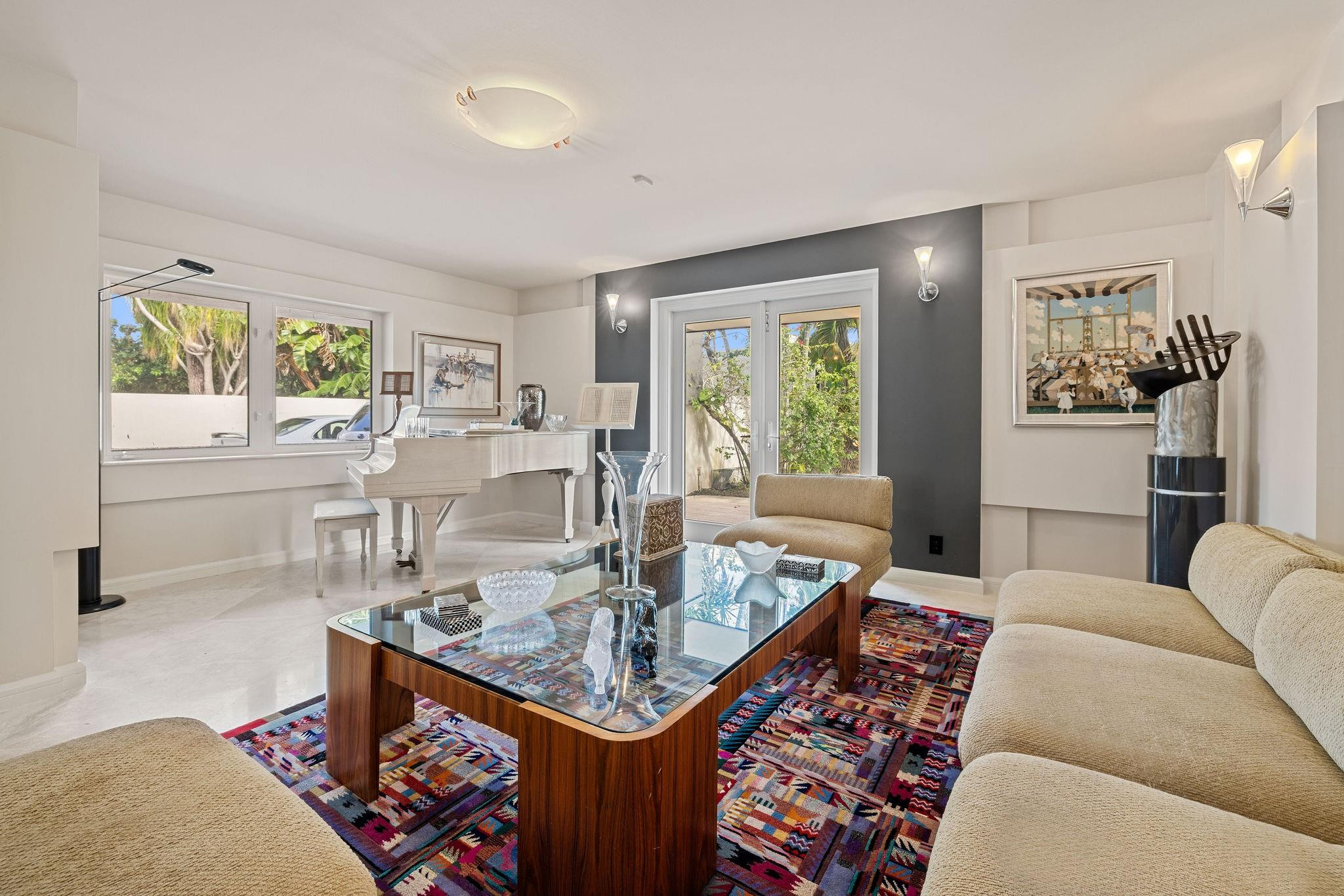 Emerald Hills Sec 3 83-27 - Residential