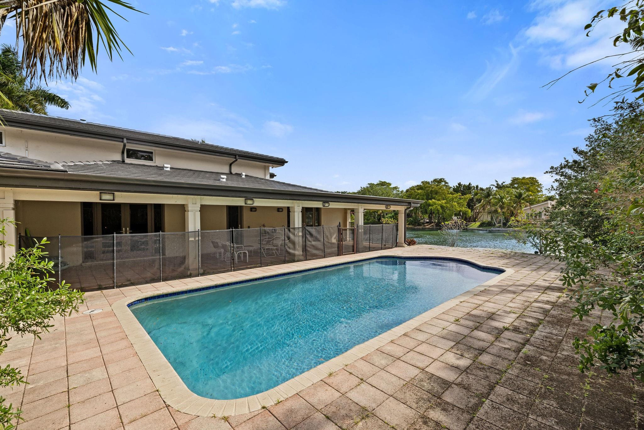 Emerald Hills Sec 3 83-27 - Residential