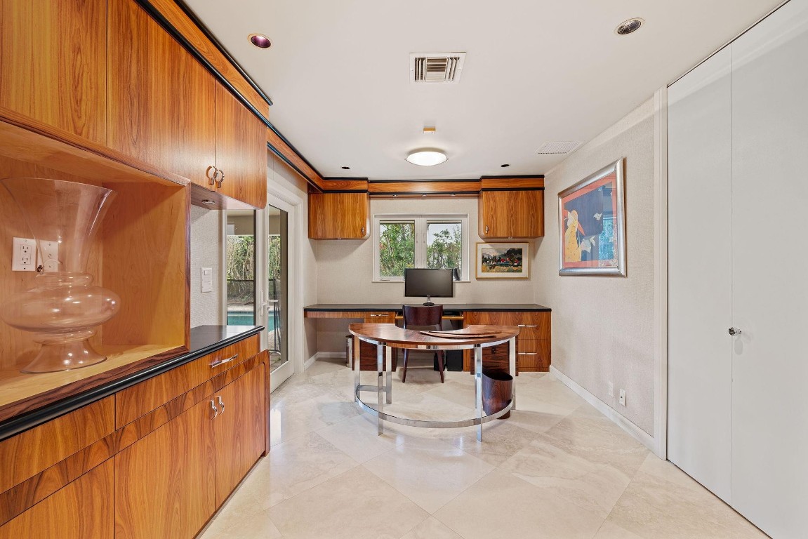 Emerald Hills Sec 3 83-27 - Residential