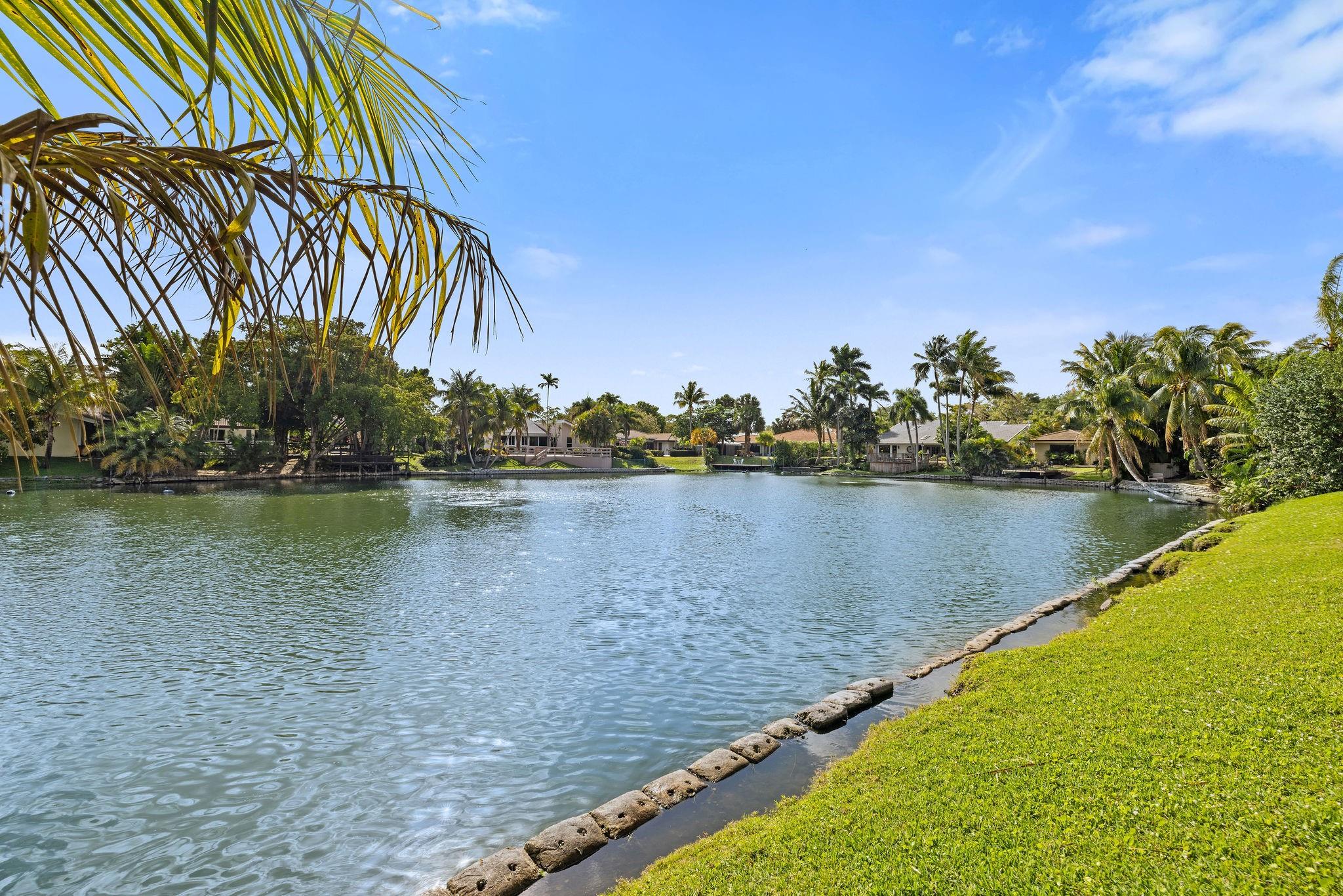 Emerald Hills Sec 3 83-27 - Residential