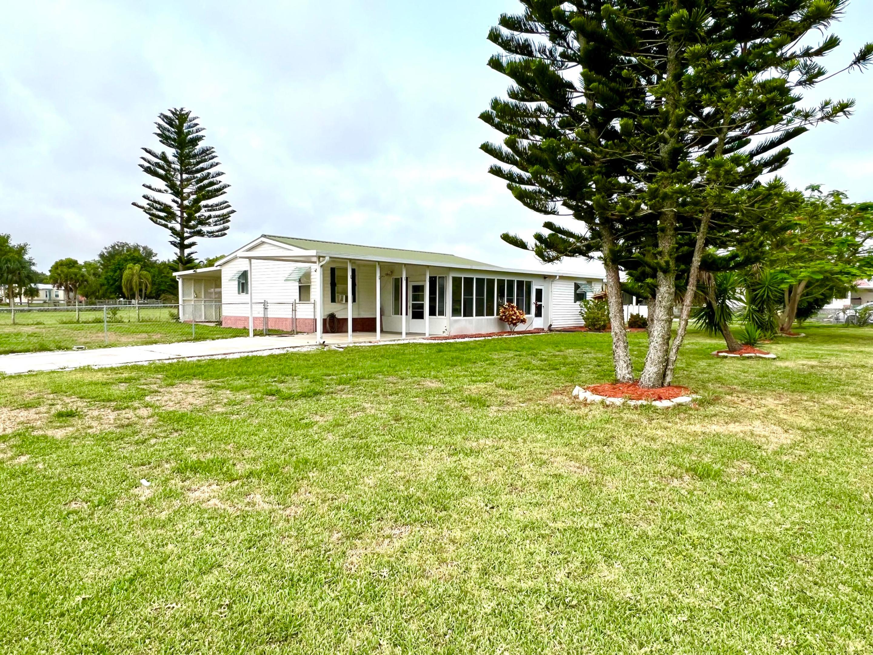 NORTHLAKE - Residential