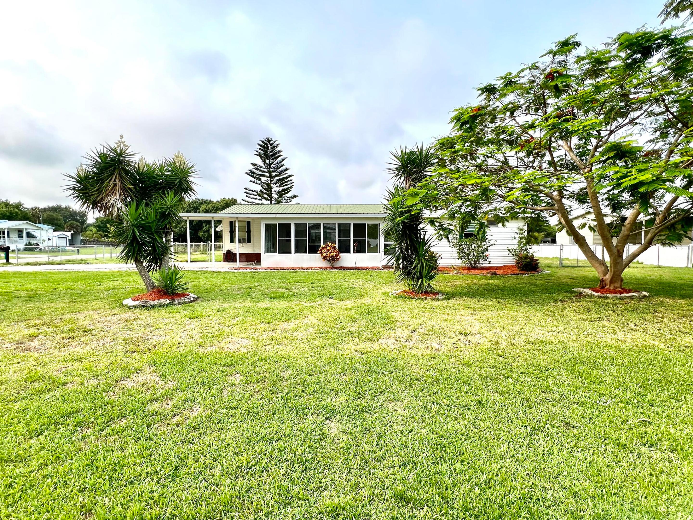 NORTHLAKE - Residential