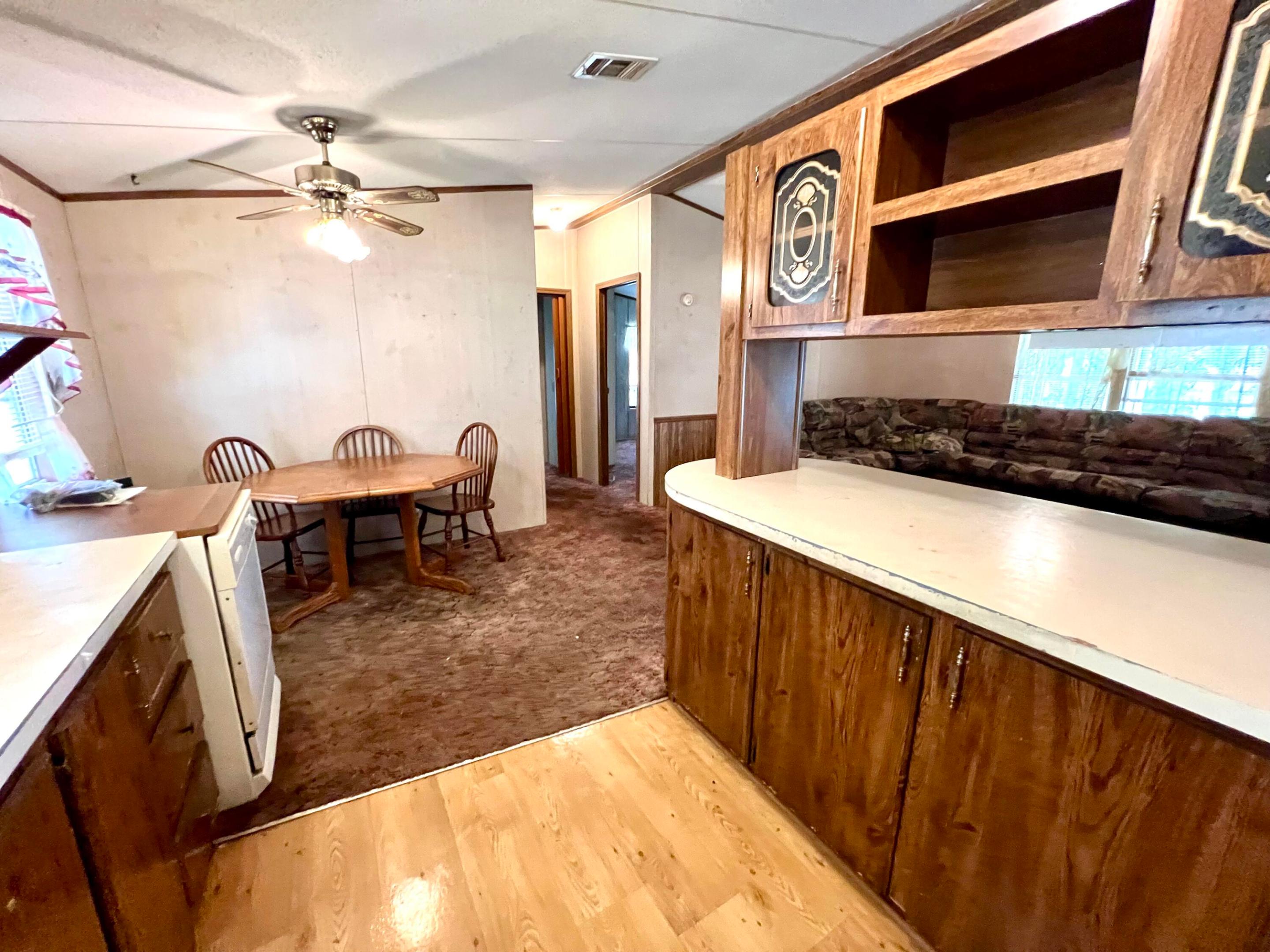 NORTHLAKE - Residential