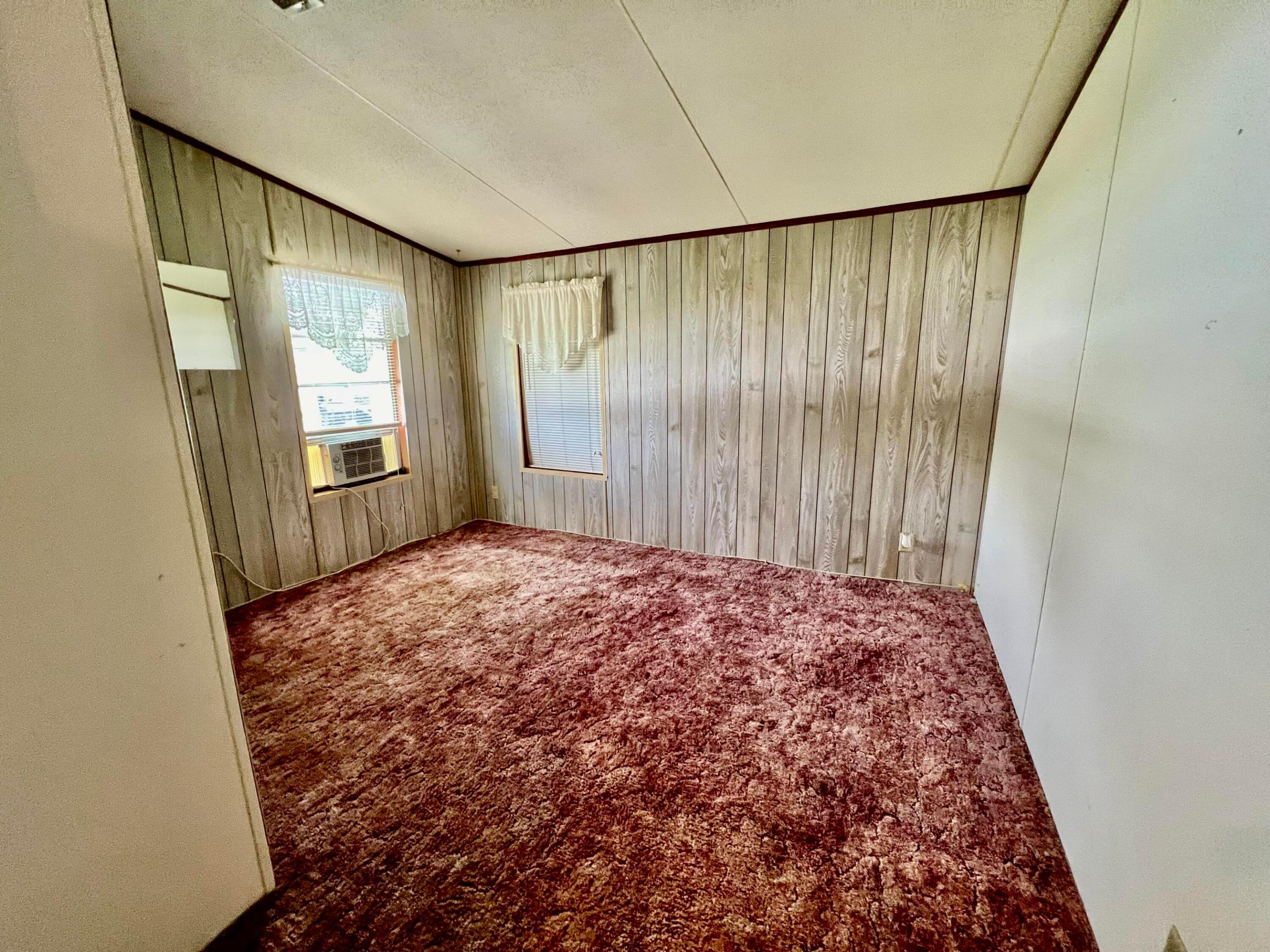 NORTHLAKE - Residential