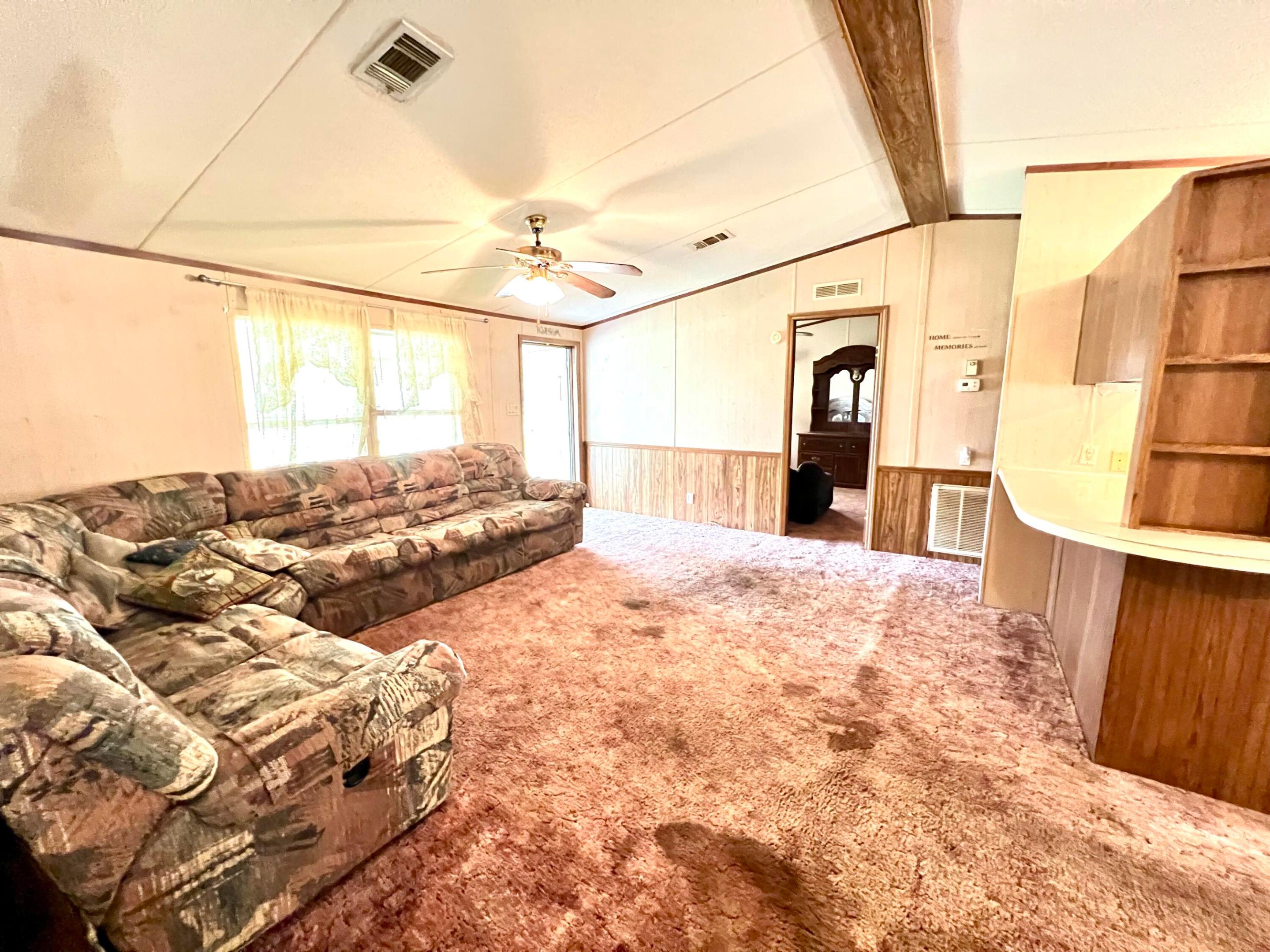 NORTHLAKE - Residential