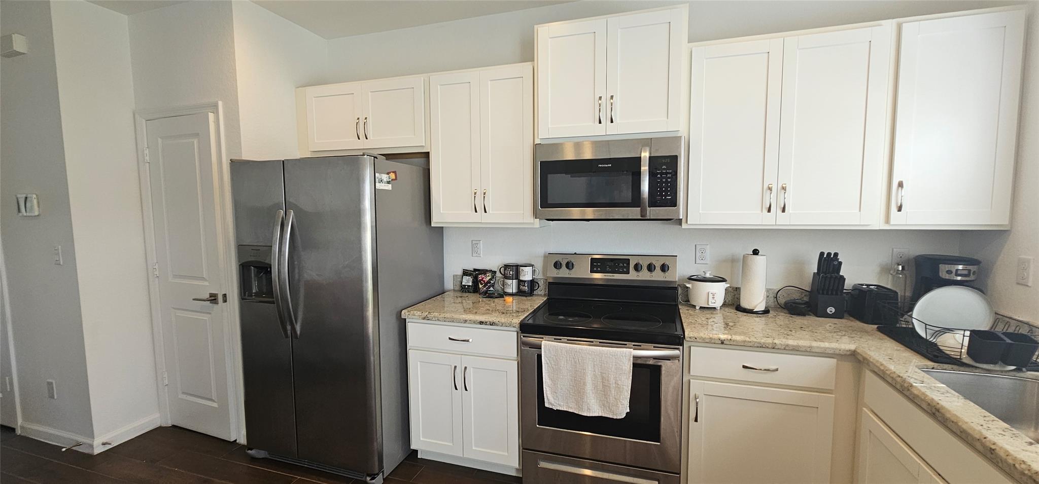 Cricket Club 182-49 B - Residential Lease