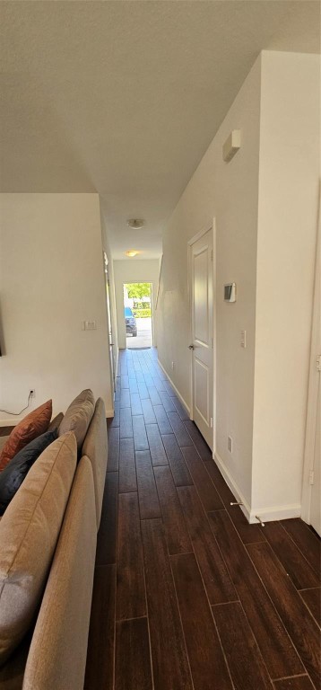 Cricket Club 182-49 B - Residential Lease