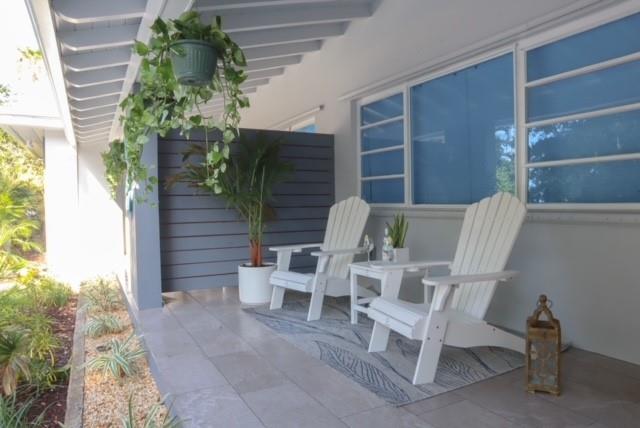 HILLSBORO SHORES - Residential Income