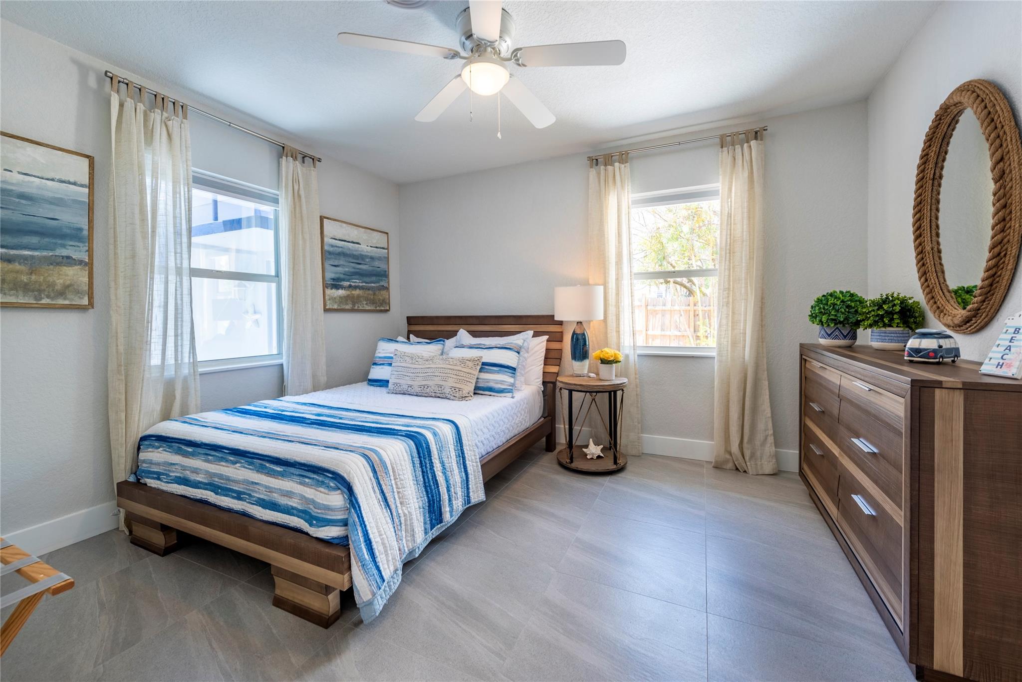 HILLSBORO SHORES - Residential Income