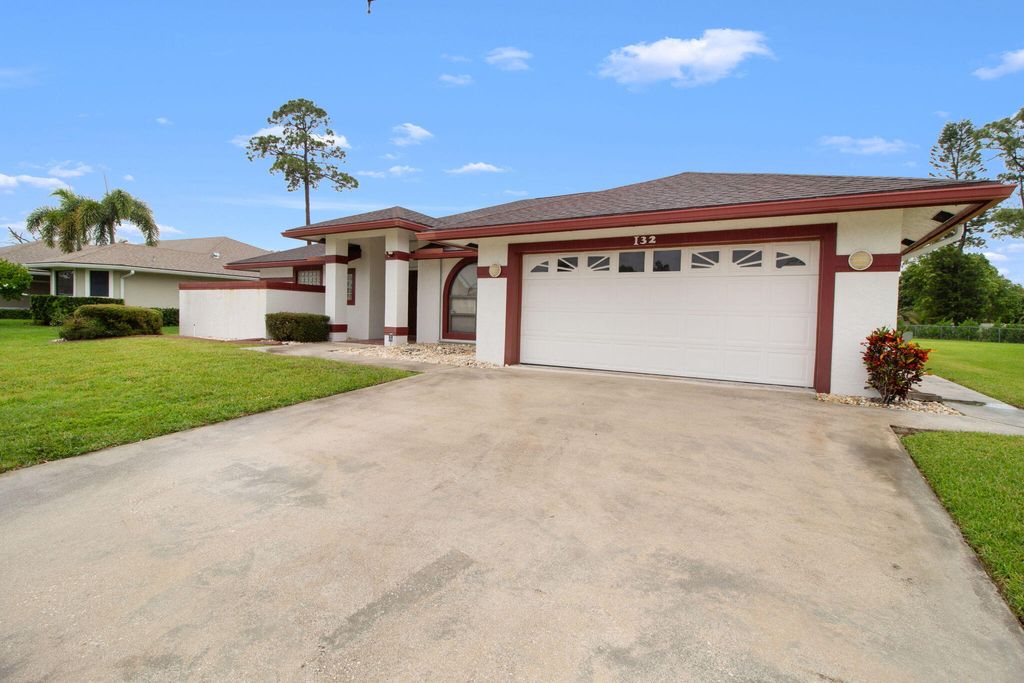 Photo of 132 Kings Way, Royal Palm Beach, FL 33411 (MLS # B26020047)