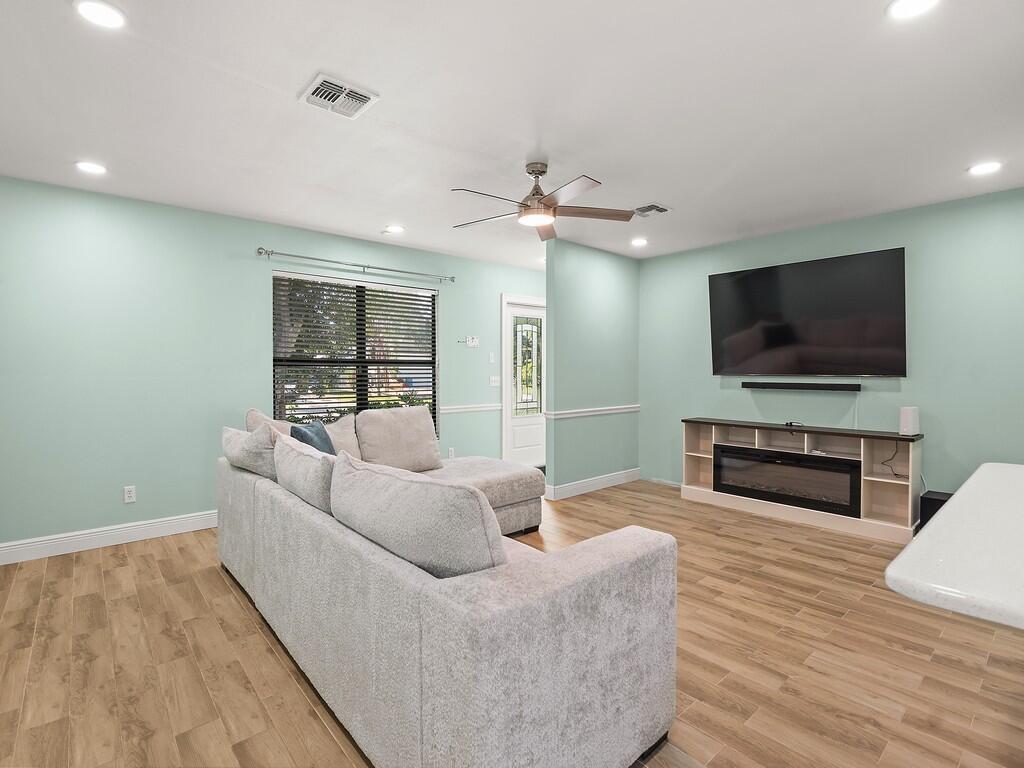 EMERSON PARK SUB - Residential