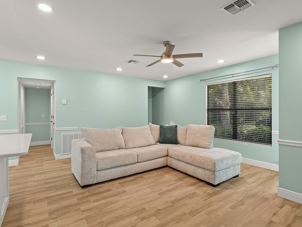 EMERSON PARK SUB - Residential