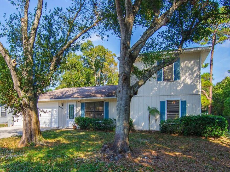 Beautifully updated home featuring fresh, modern flooring and a stylish kitchen. Located in a quiet neighborhood with no HOA, this property sits on nearly a quarter acre. Enjoy swimming and outdoor cookouts in the serene backyard--perfect for relaxed Florida living!