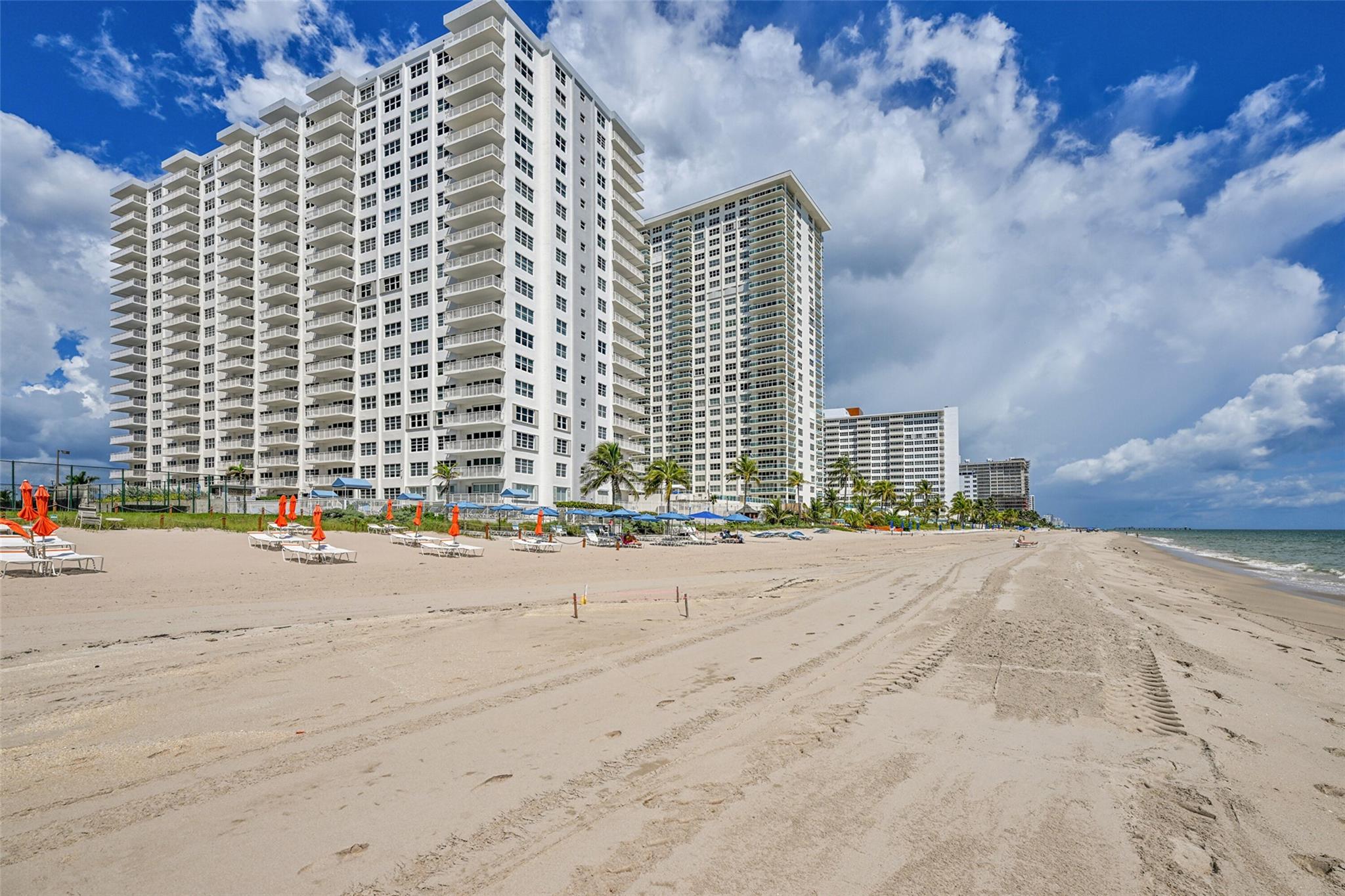 3850 Galt Ocean Dr. 209