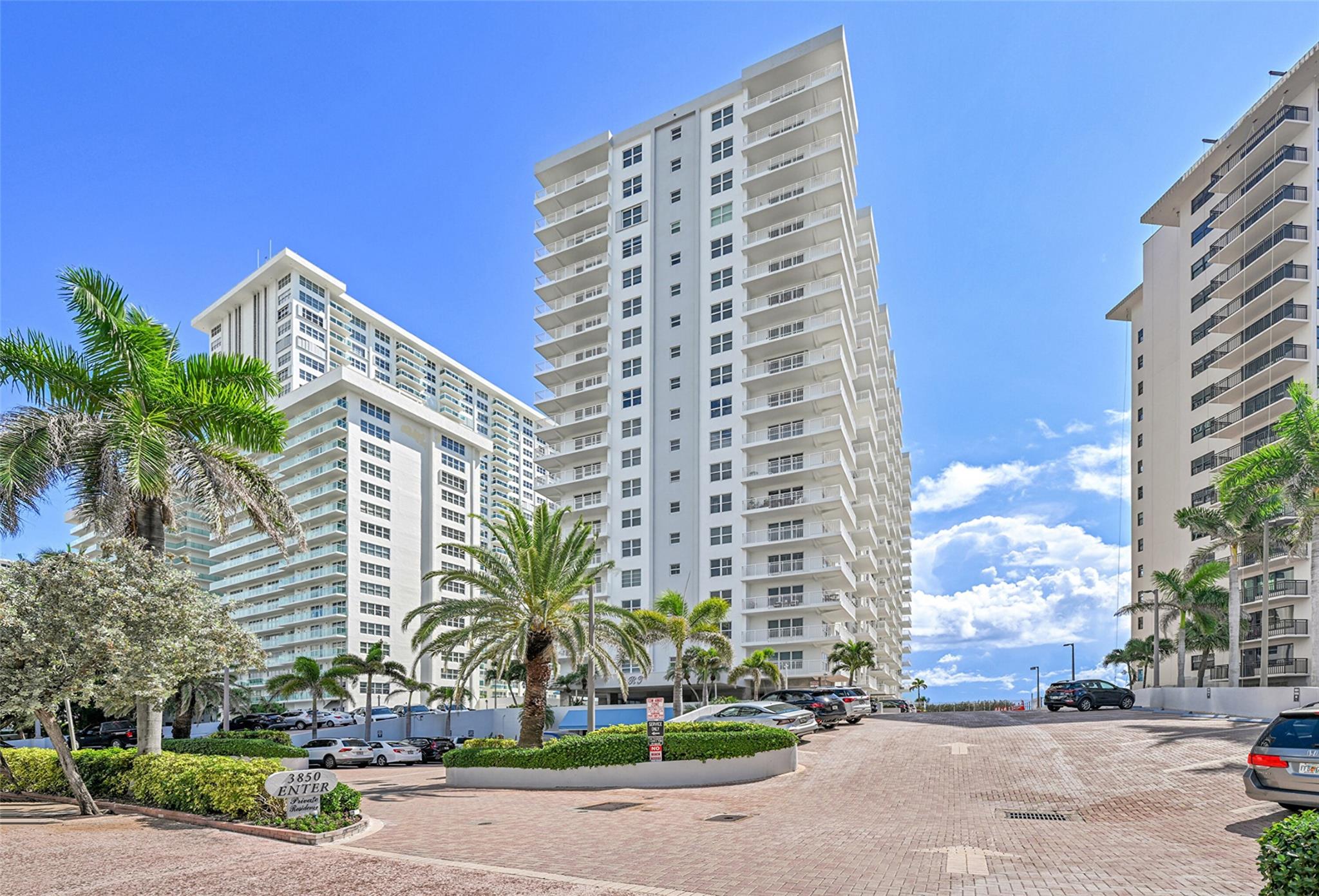 3850 Galt Ocean Dr. 209