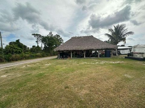 3525 D Rd Road Loxahatchee Groves FL 33470