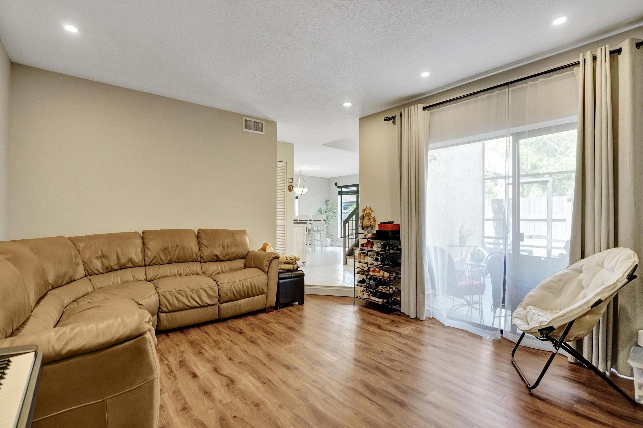 EVERGLADES SUGAR & LAND CO - Residential