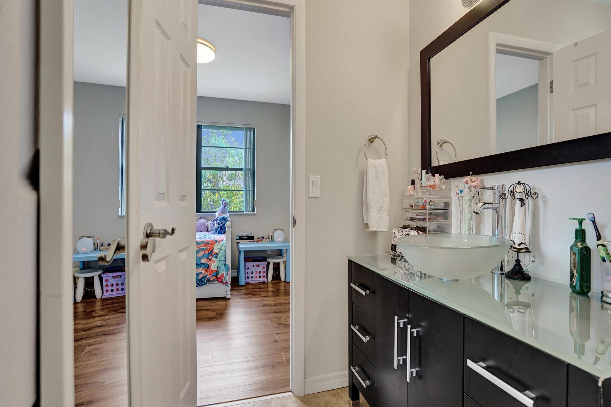 EVERGLADES SUGAR & LAND CO - Residential