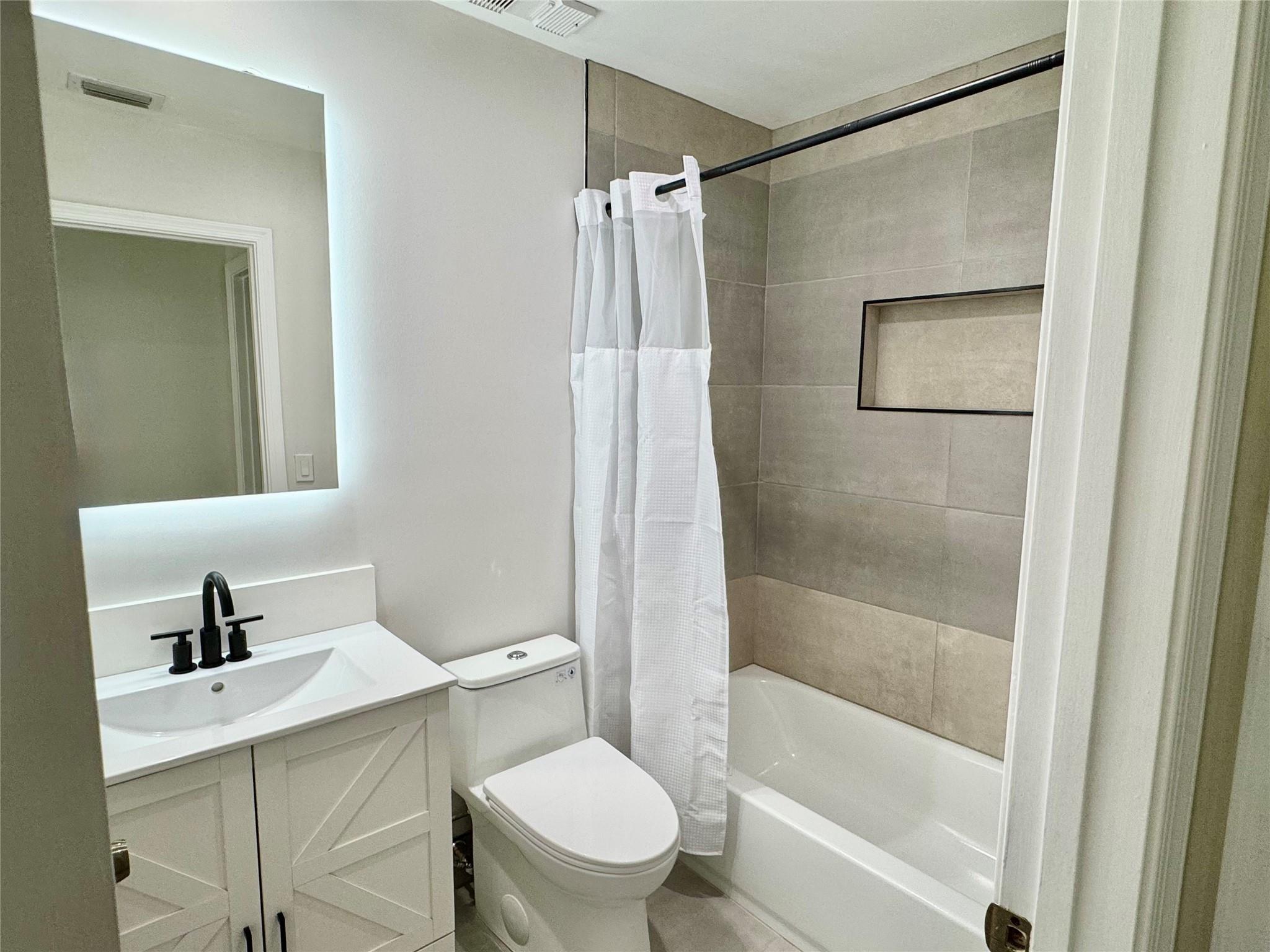 Centennial Square - Residential