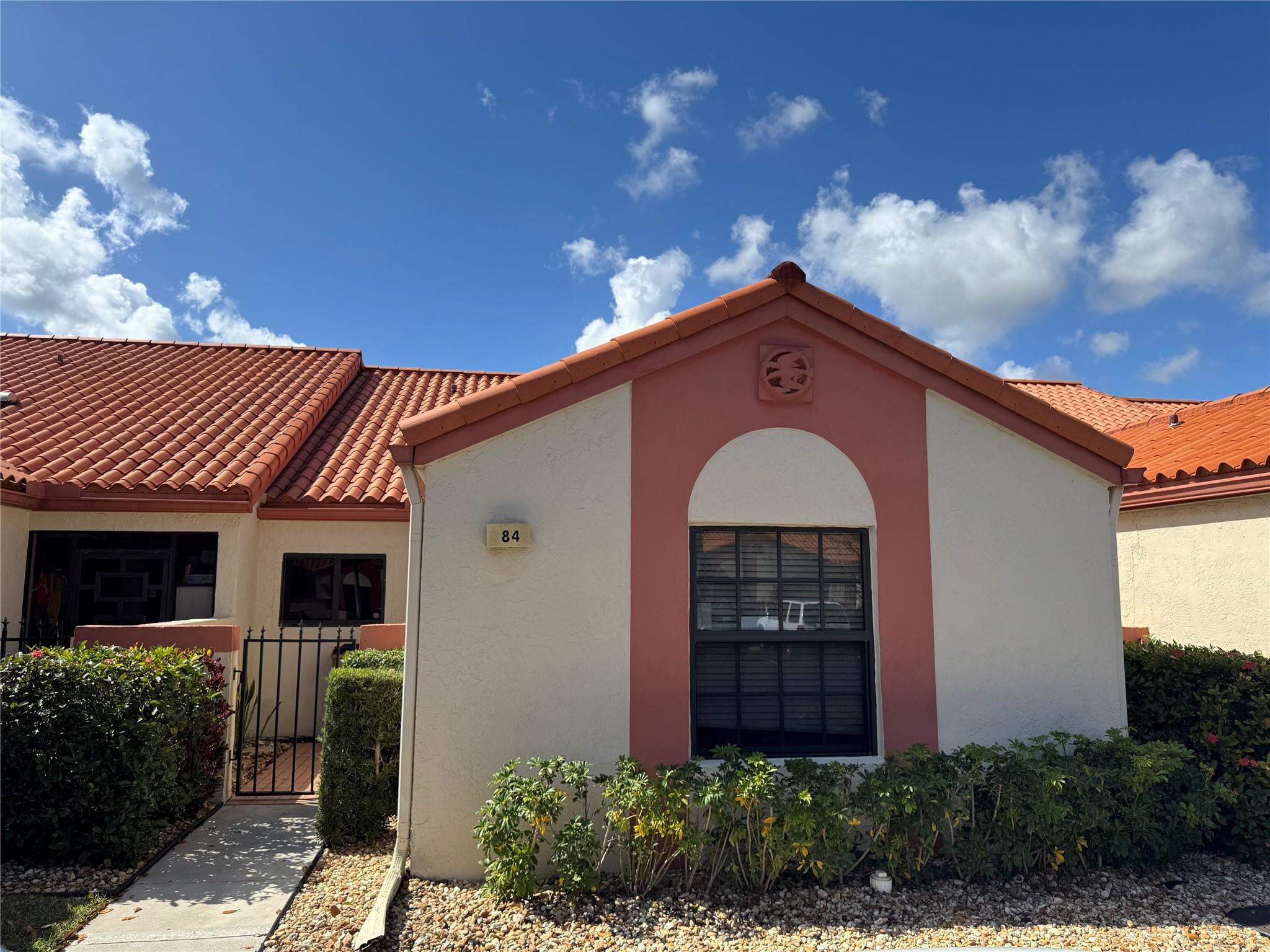 84 Centennial Court