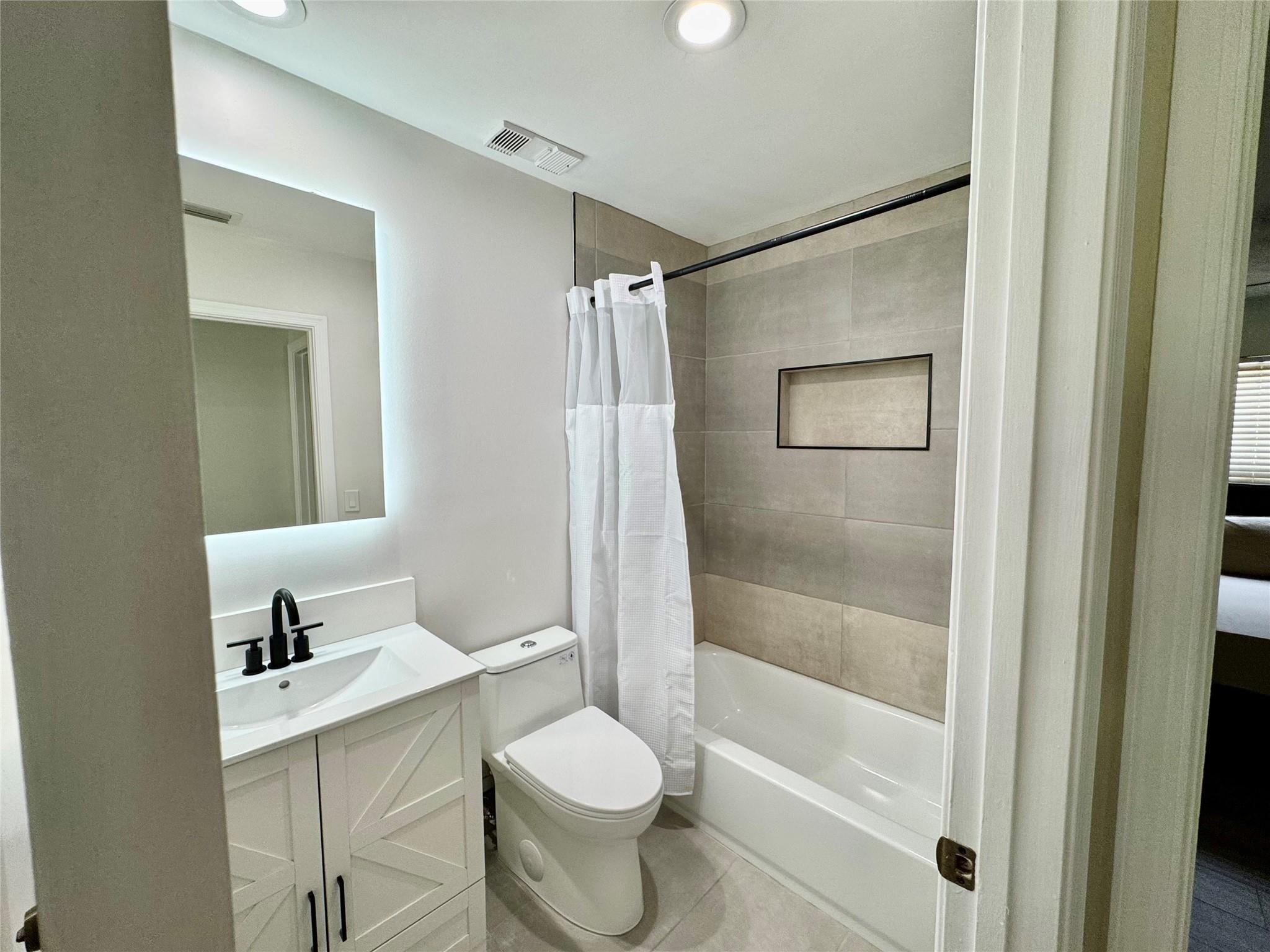 Centennial Square - Residential