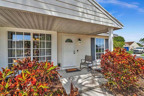 8727 Spring Valley Dr Boynton Beach FL 33472
