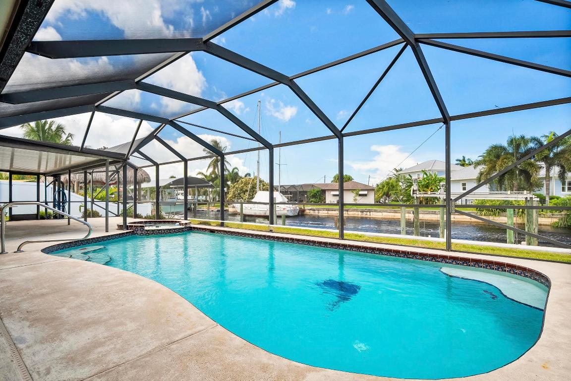 1545 SW Dyer Point Road