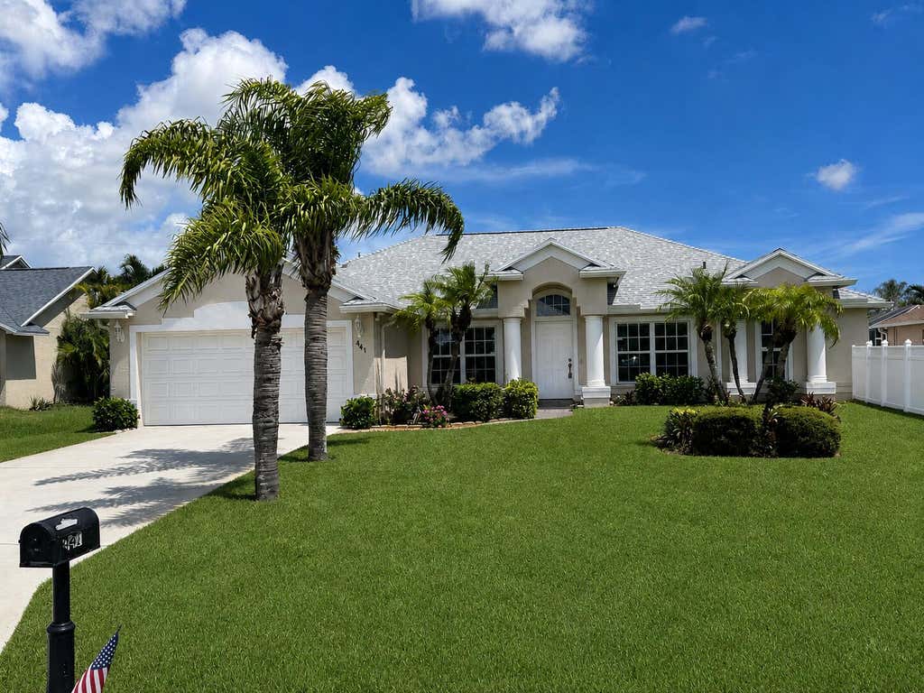 Photo of 441 SE NOME Drive, Port Saint Lucie, FL 34984 (MLS # B26063959)
