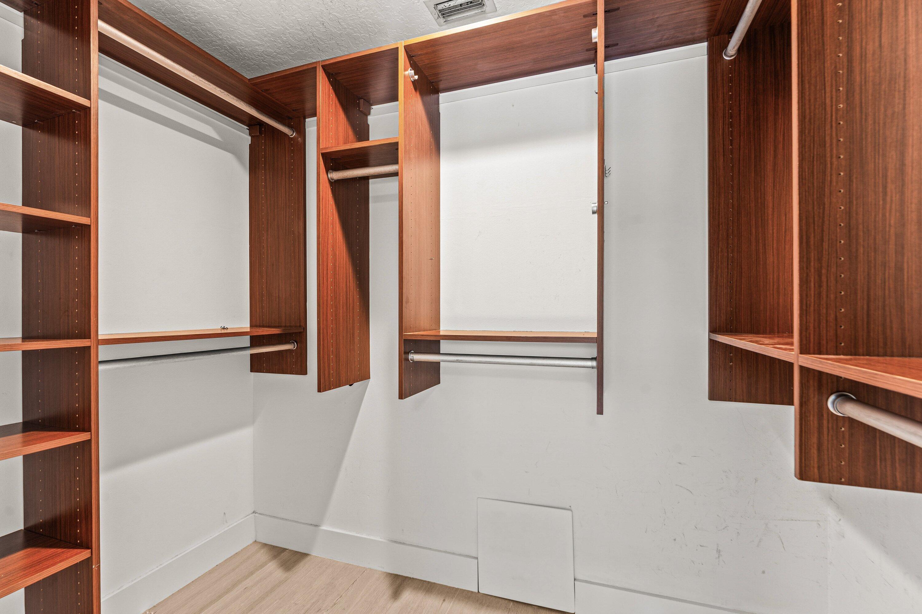 INDIAN CREEK PH 8-A - Residential