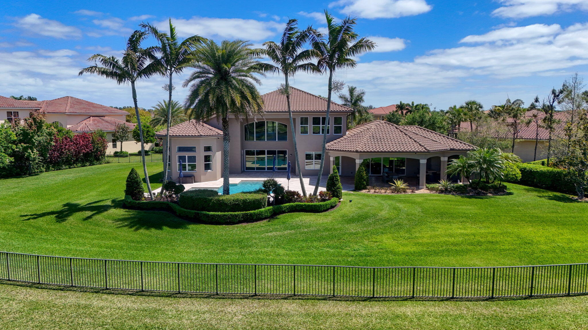 11135 Lynwood Palm Way