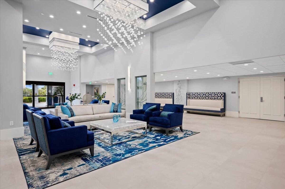 HUNTINGTON LAKES SEC ONE - Residential