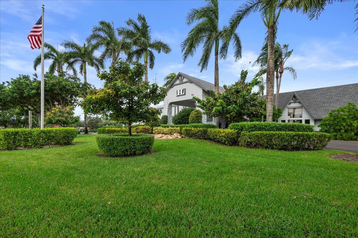 HUNTINGTON LAKES SEC ONE - Residential