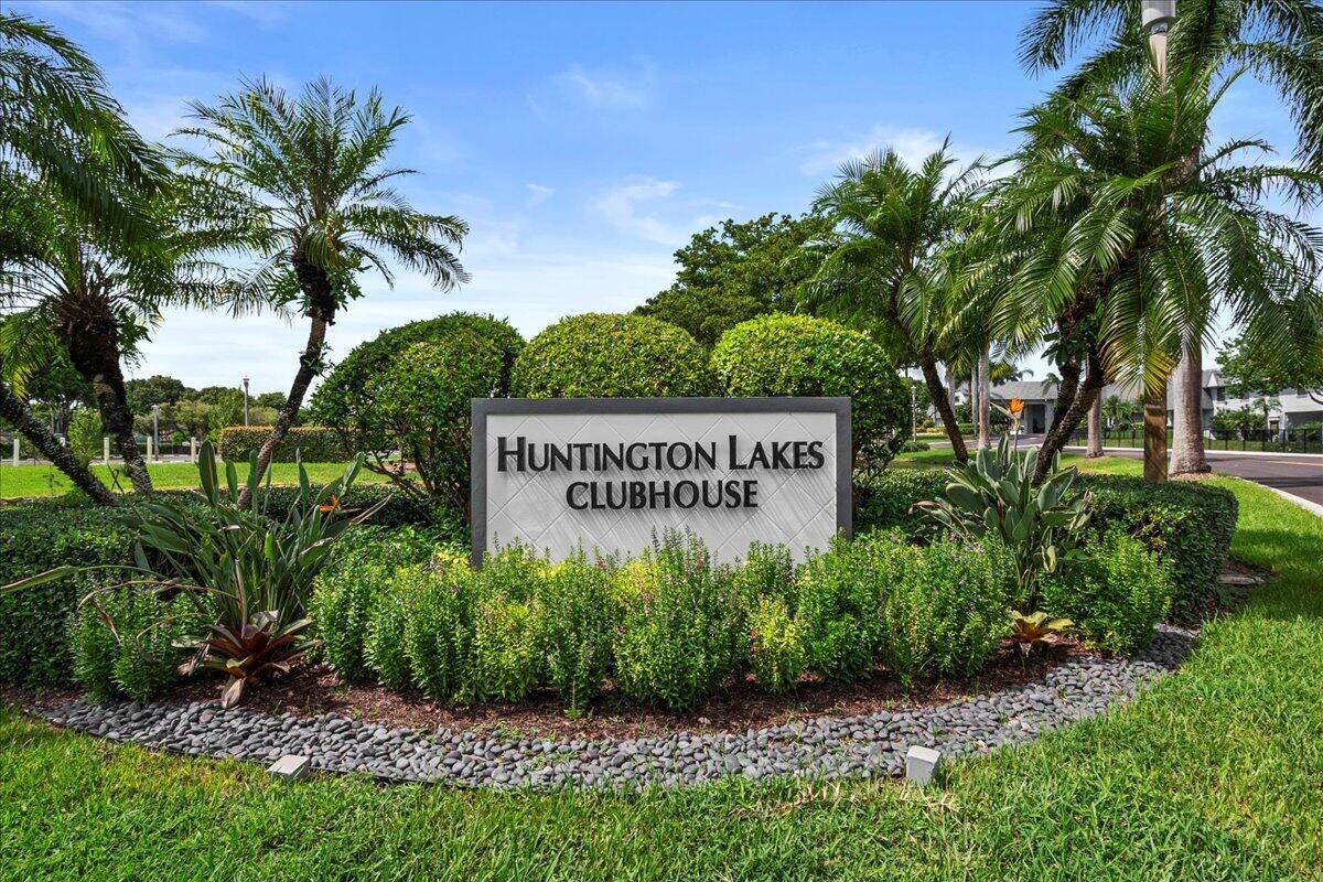 HUNTINGTON LAKES SEC ONE - Residential