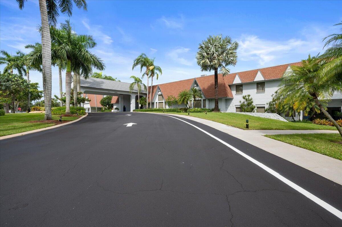 HUNTINGTON LAKES SEC ONE - Residential